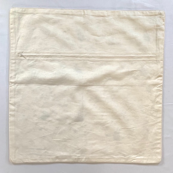 2)26” x 26” & 1)18” x 18” Cream linen pillow cases - Picture 6 of 7